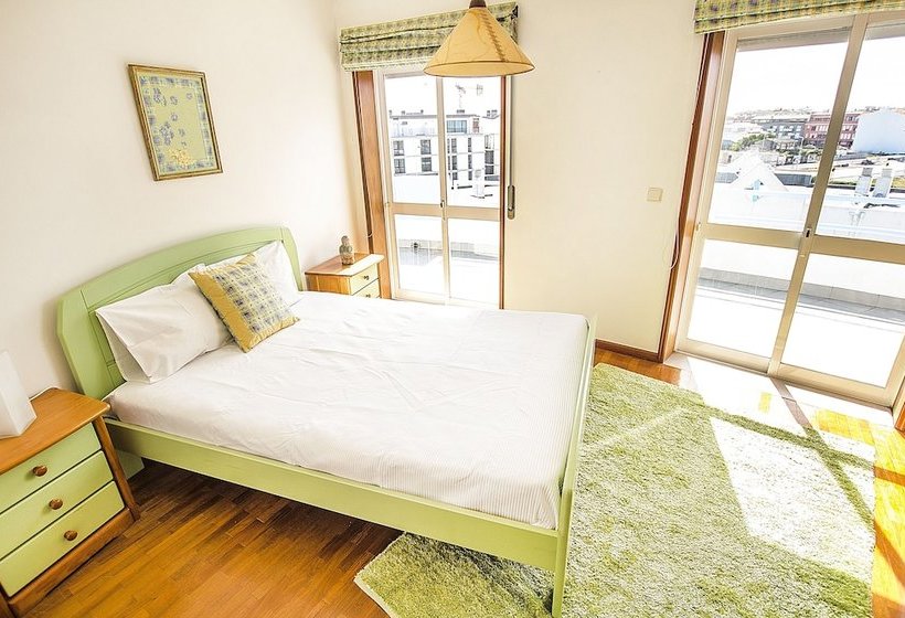 Lighthouse North Villa   Praia Da Barra