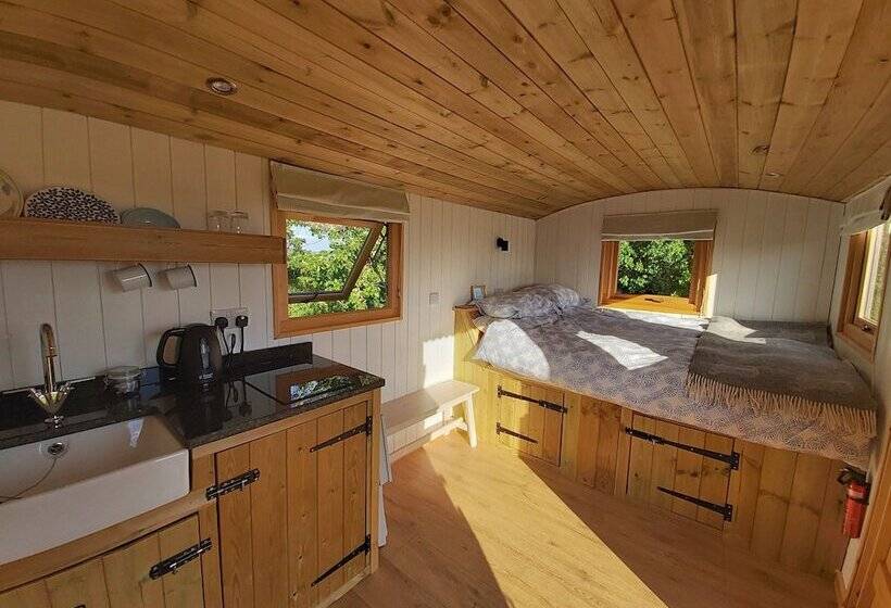 Park Farm Glamping