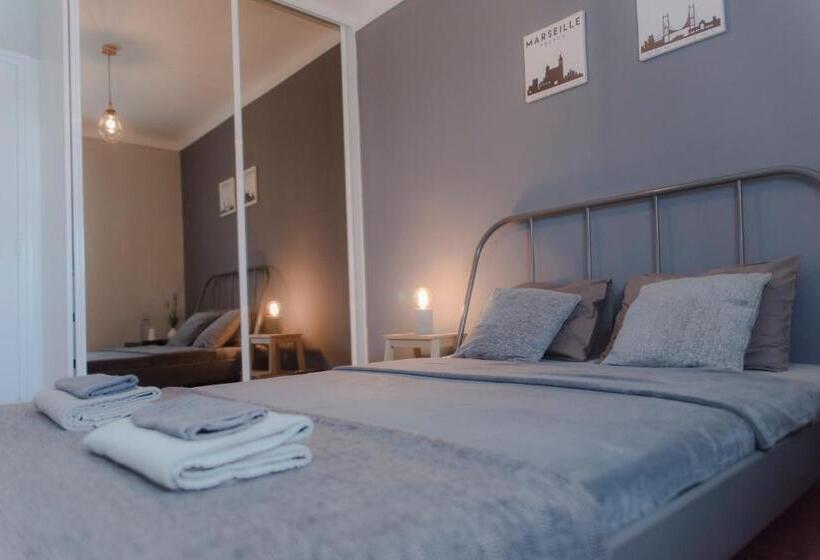 پانسیون Màhouse Guesthouse