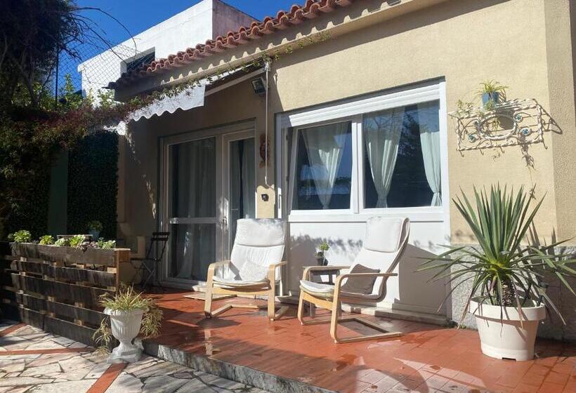 پانسیون Màhouse Guesthouse
