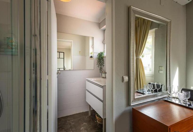 پانسیون Màhouse Guesthouse