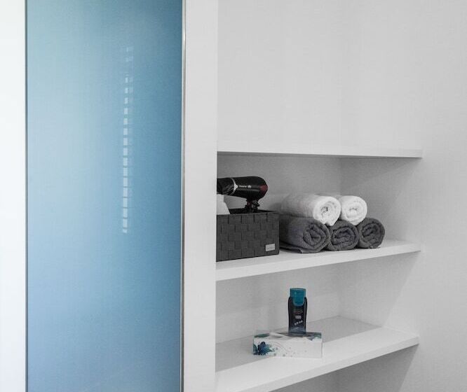 Seven Hotel + Boardinghouse