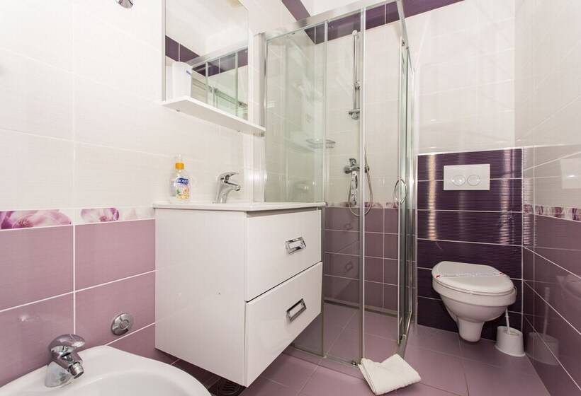 Apartments Mastelić