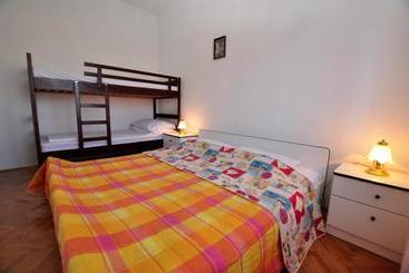 Apartments Pavao