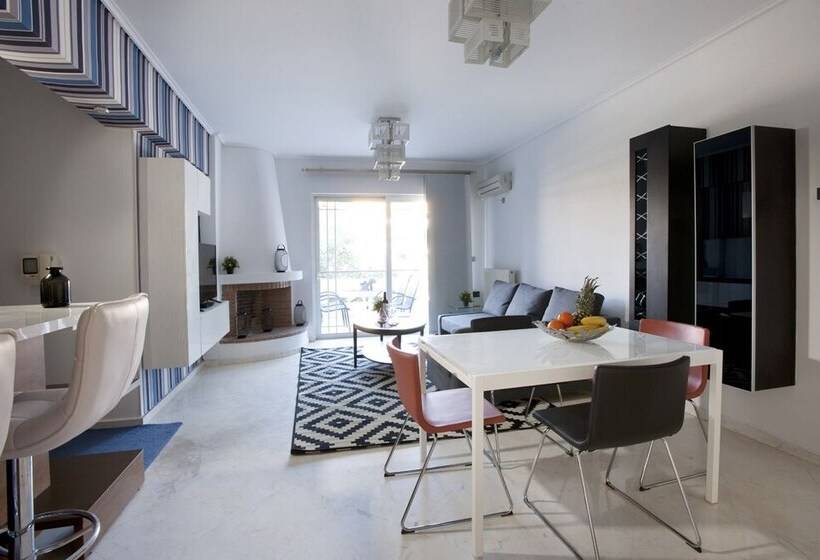 Glyfada, Modern Minimal Apartment