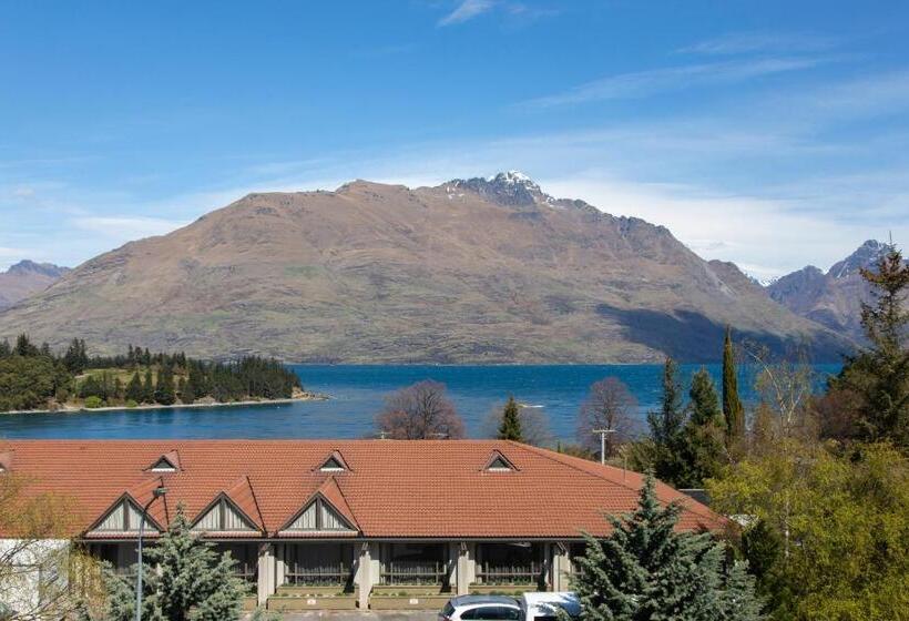هتل Ramada By Wyndham Queenstown Central