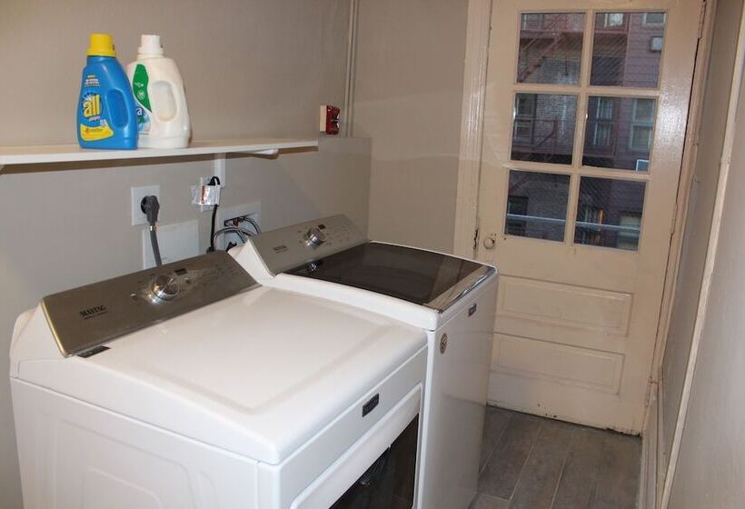Midtown Suites