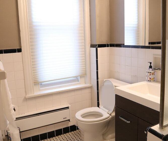 Midtown Suites