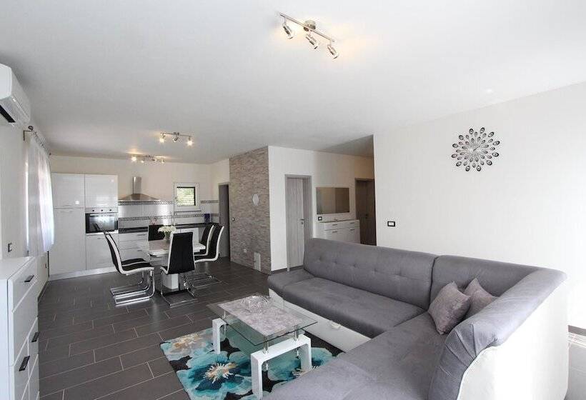 Apartment Mondelaco