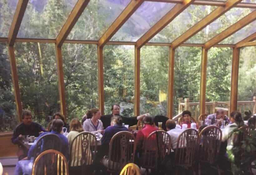 فندق Wood River Lodge   Side By Side,jet Boat Transport Included, Flight Optional   Not Included