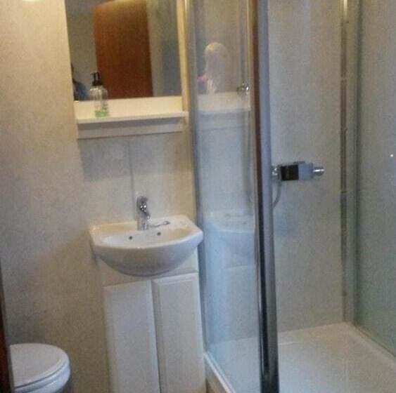 پانسیون Beeches Guest House