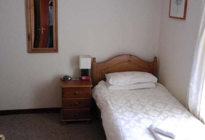 پانسیون Beeches Guest House