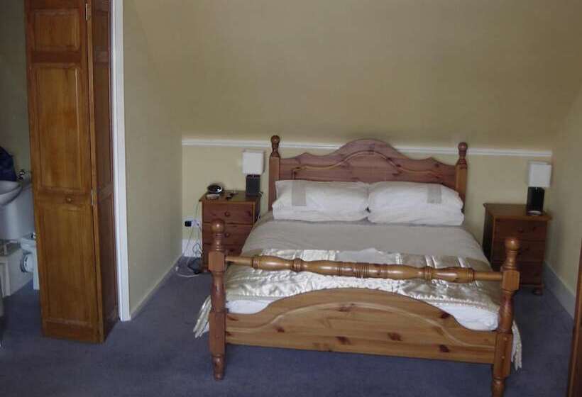 پانسیون Beeches Guest House