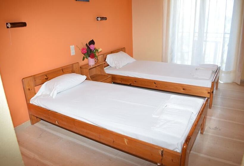 Angelica Rooms & Apartments