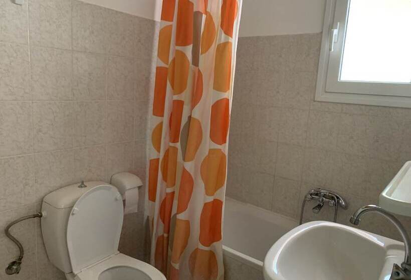 Angelica Rooms & Apartments