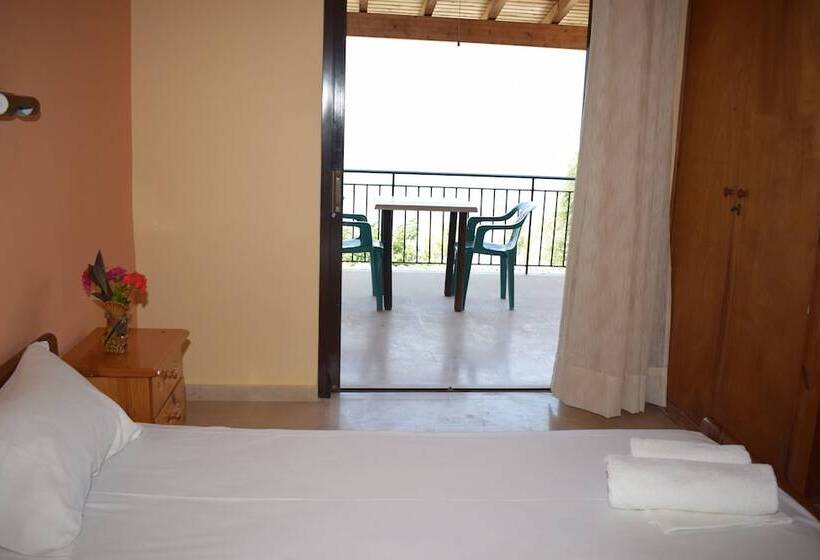 Angelica Rooms & Apartments