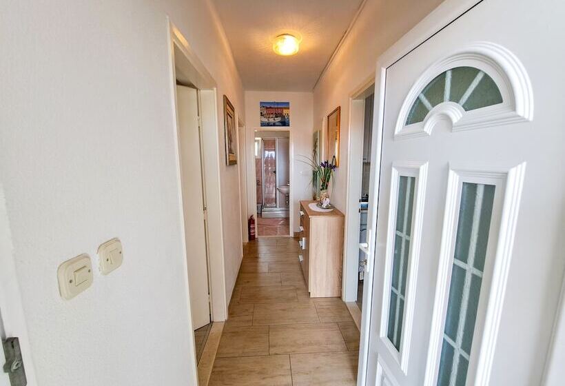 Apartment Toma