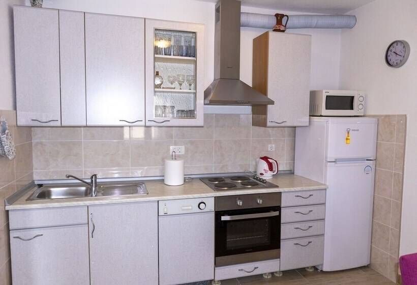 Apartment Toma