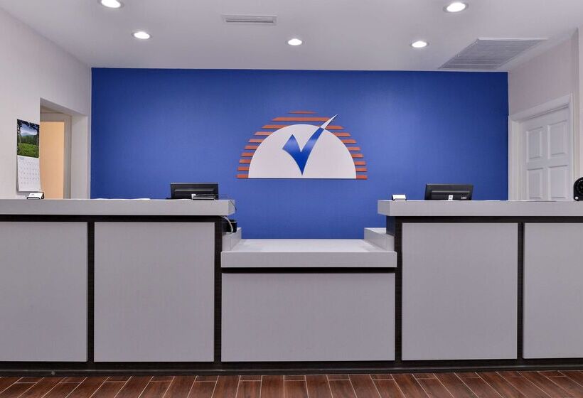 בית מלון כפרי Americas Best Value Inn & Suites Extended Stay Tulsa