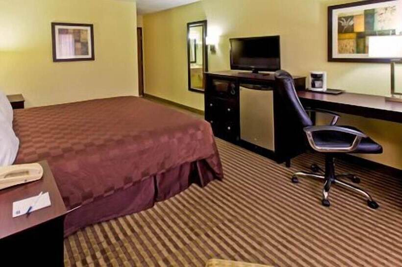 בית מלון כפרי Americinn By Wyndham Council Bluffs