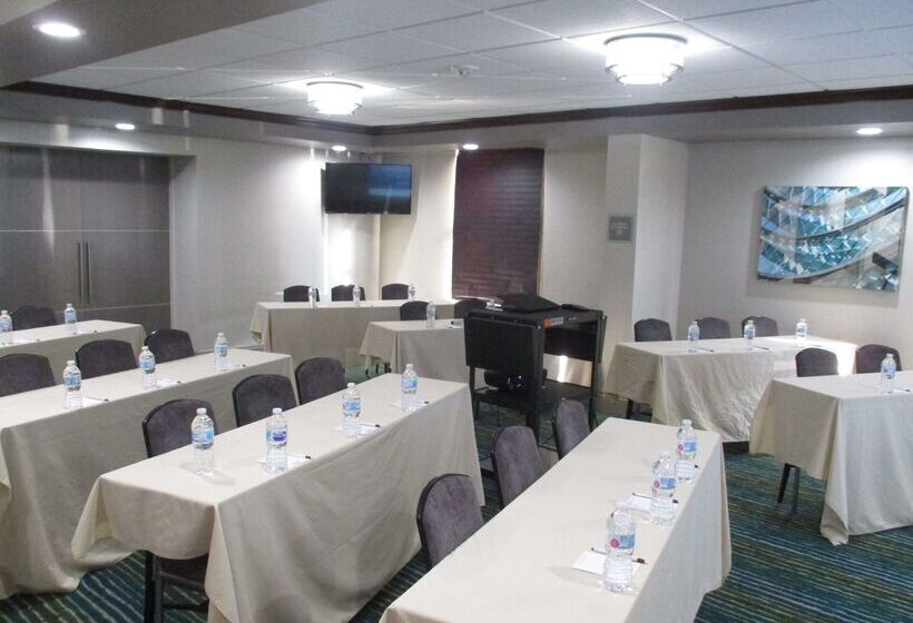 هتل Best Western Plus Indianapolis Nw