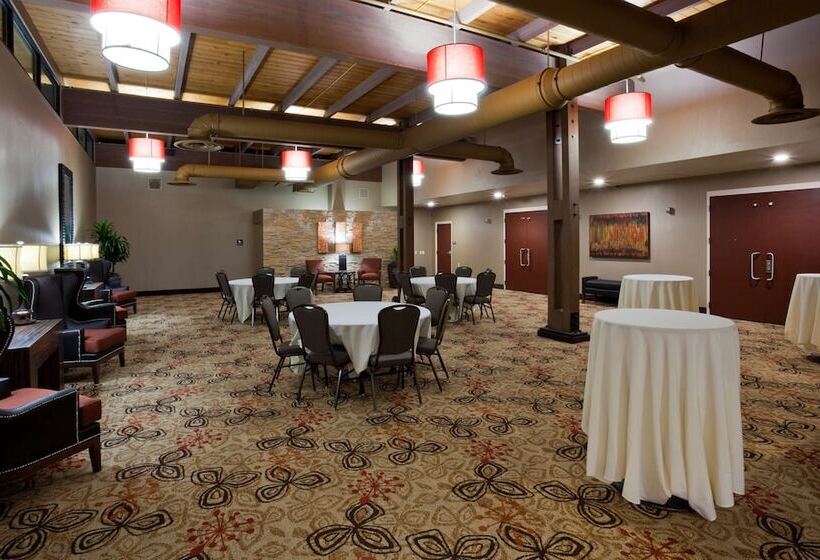 فندق Best Western Plus St. Paul North/shoreview