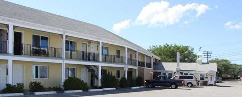 هتل Cape Cod Inn