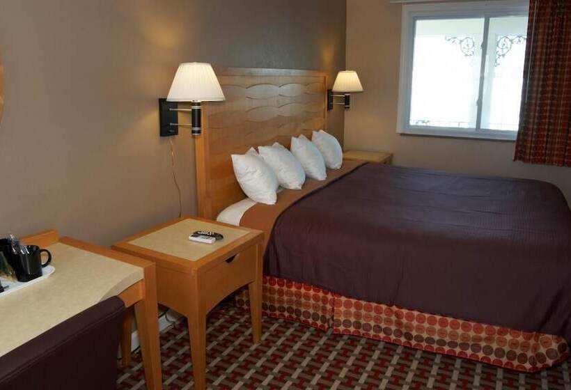 هتل Cape Cod Inn