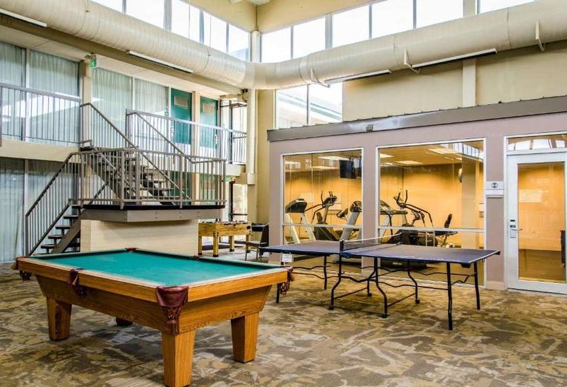 호텔 Clarion Inn Pocatello