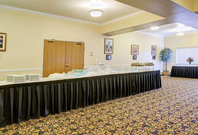 هتل Clarion Suites Anchorage Downtown