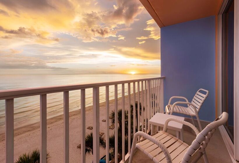 בית מלון כפרי Doubletree Beach Resort By Hilton Tampa Bay   North Redingto