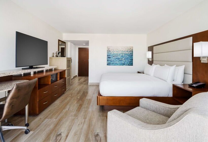 בית מלון כפרי Doubletree Beach Resort By Hilton Tampa Bay   North Redingto