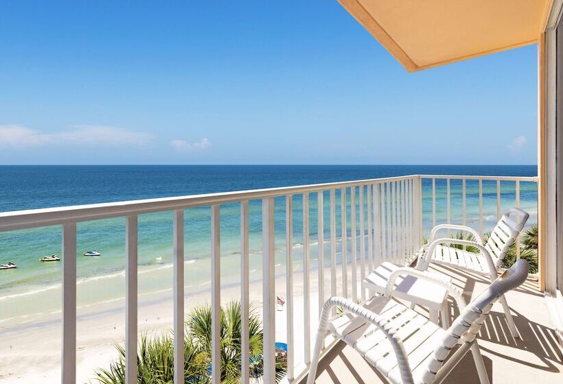בית מלון כפרי Doubletree Beach Resort By Hilton Tampa Bay   North Redingto