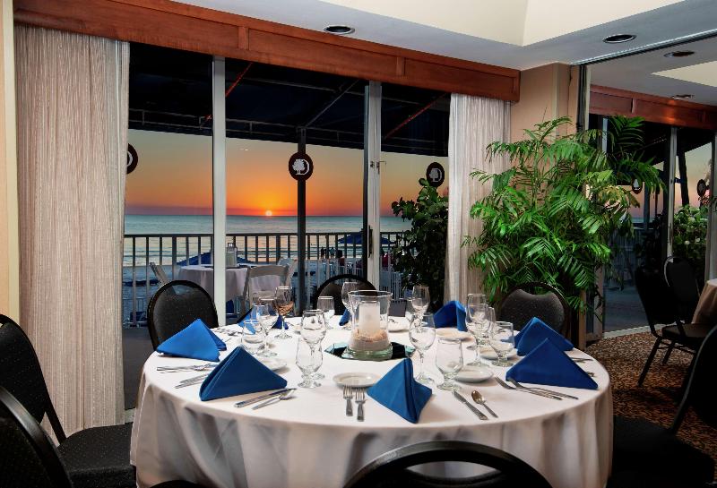 בית מלון כפרי Doubletree Beach Resort By Hilton Tampa Bay   North Redingto