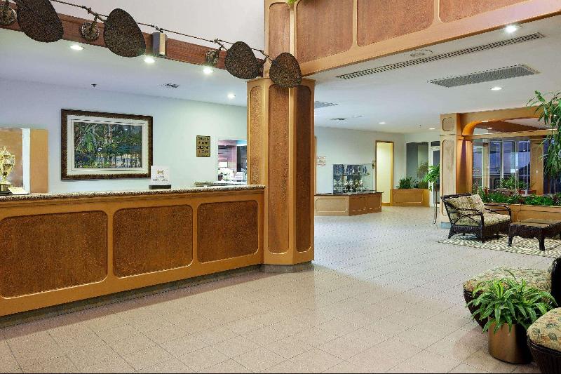 בית מלון כפרי Doubletree Beach Resort By Hilton Tampa Bay   North Redingto