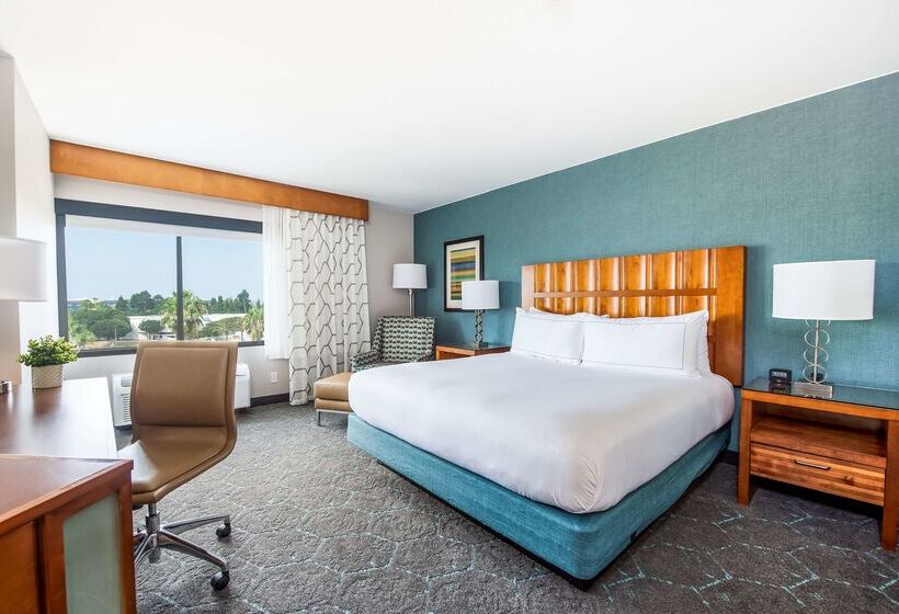 בית מלון כפרי Doubletree By Hilton  Carson
