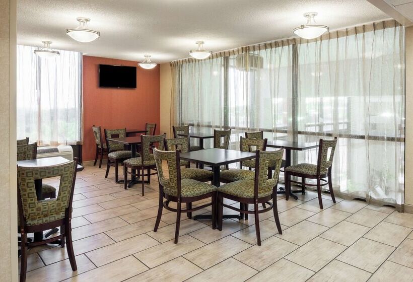 فندق Hampton Inn By Hilton Branson On The Strip