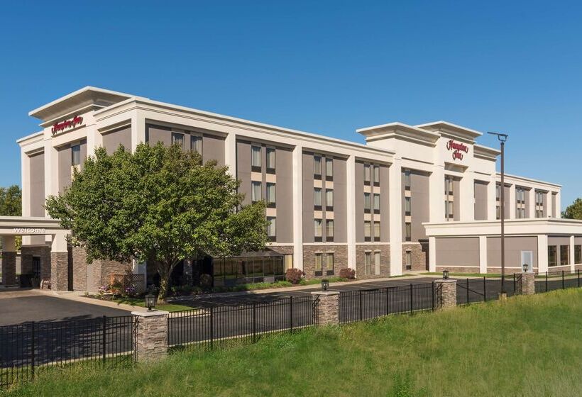 هتل Hampton Inn Grand Rapids South