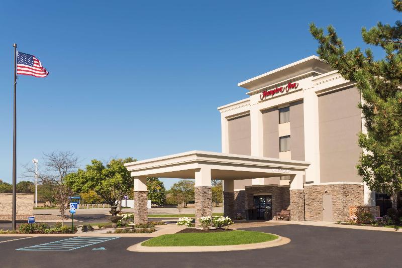 هتل Hampton Inn Grand Rapids South