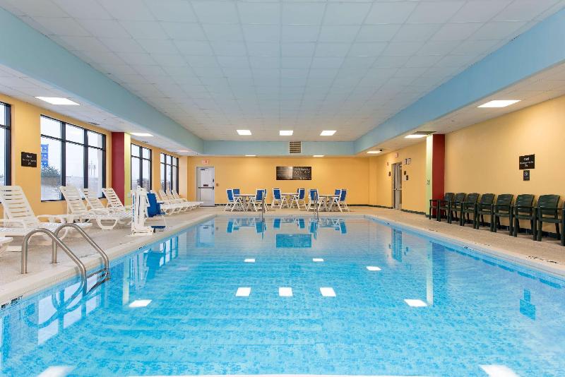 هتل Hampton Inn Grand Rapids South