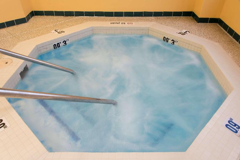 هتل Hampton Inn Grand Rapids South