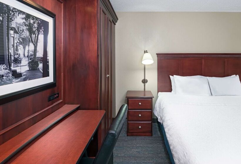 فندق Hampton Inn By Hilton Indianapolis South