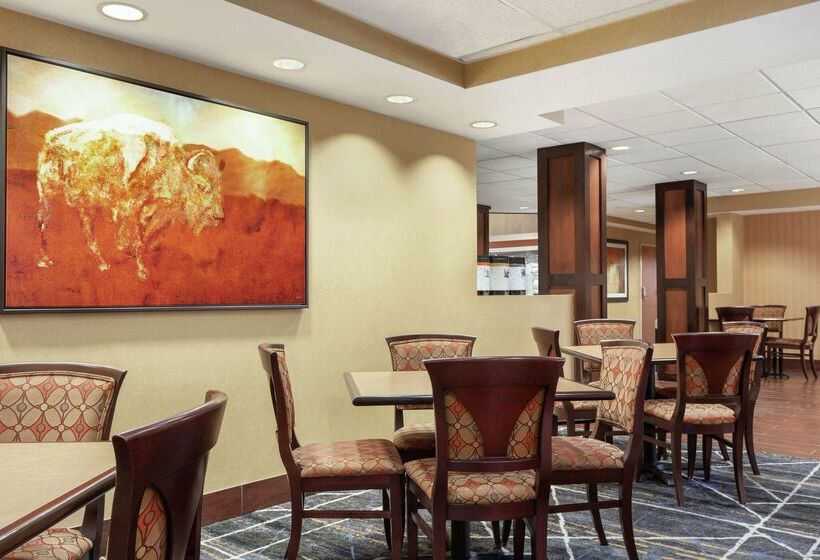 ホテル Hampton Inn Oklahoma City I 40 E