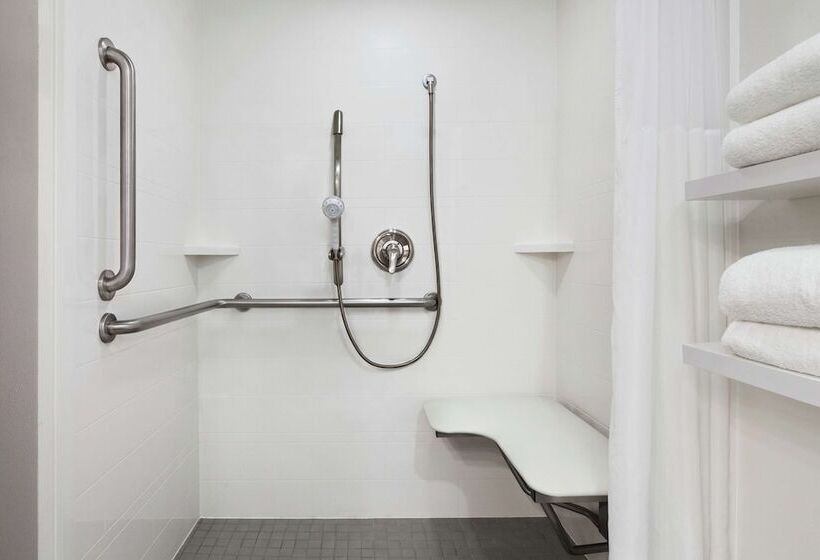 ホテル Hampton Inn Oklahoma City I 40 E