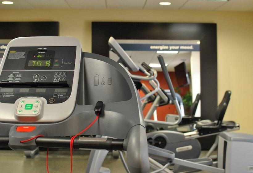 בית מלון כפרי Hampton Inn Raleigh/town Of Wake Forest