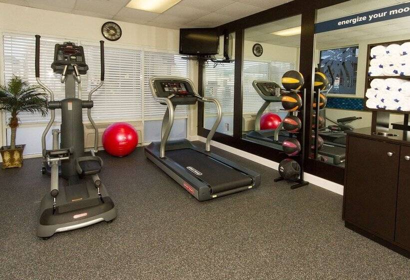 فندق Hampton Inn St. Augustine Beach