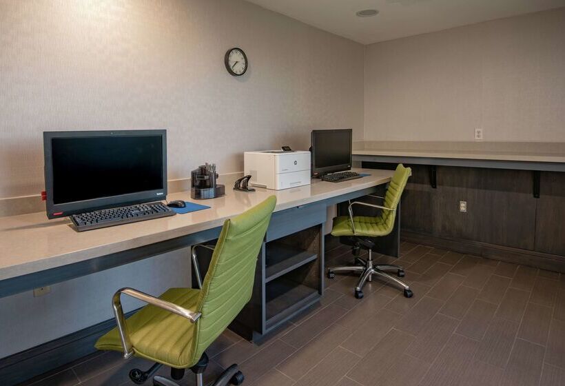 هتل Hampton Inn Waco