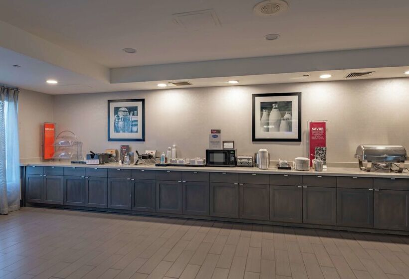 هتل Hampton Inn Waco