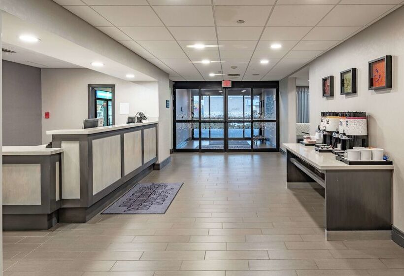 هتل Hampton Inn Waco
