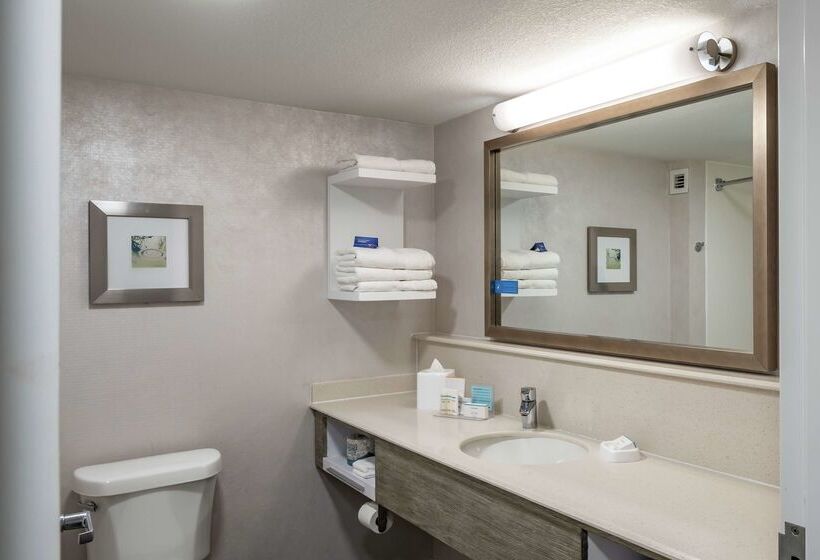 هتل Hampton Inn Waco